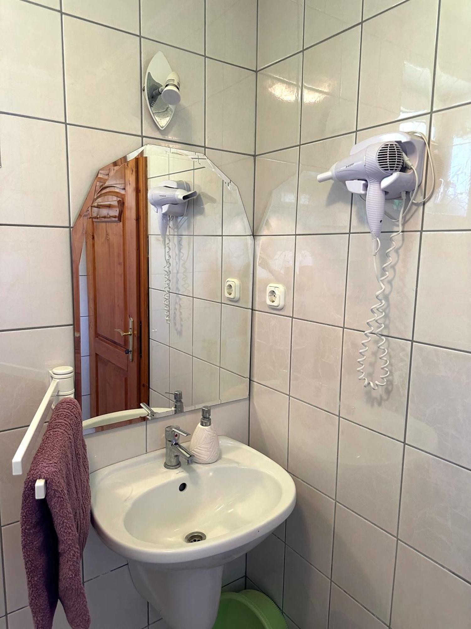 Judit Apartments Hévíz Kültér fotó